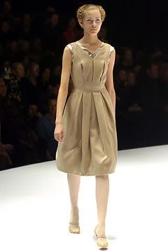 Look 16